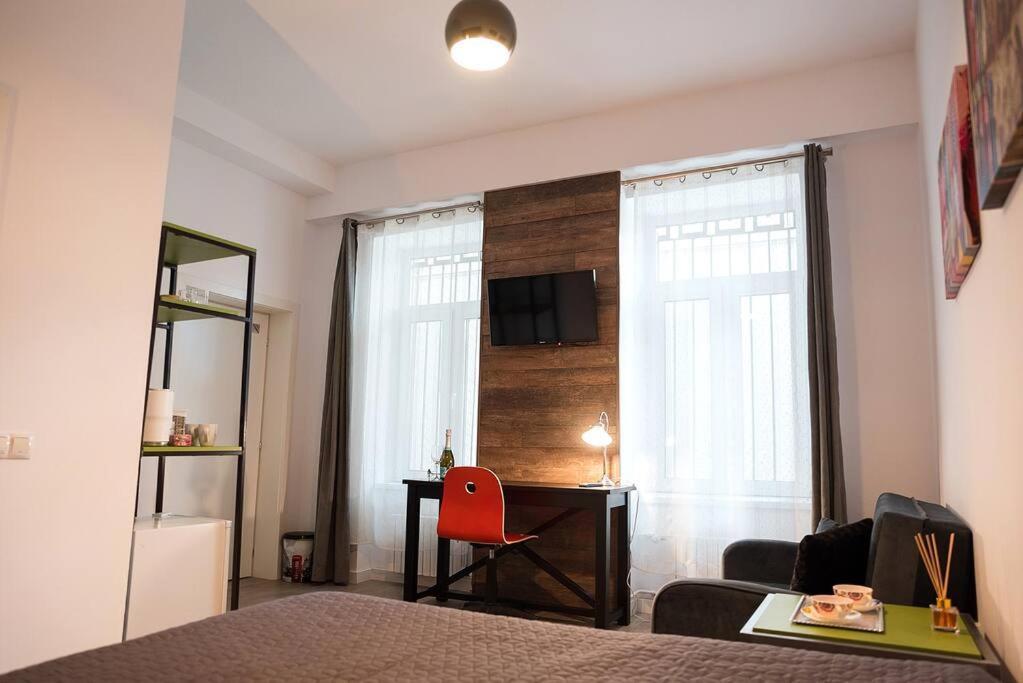 Ultra Central Bohemian Apartment 2 Cluj-Napoca Exteriör bild